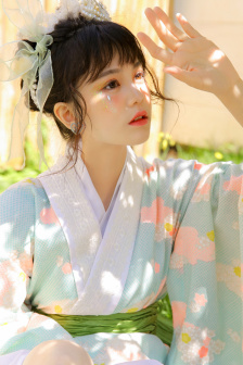 下面一夹一夹